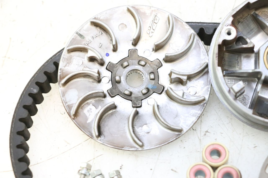 photo de VARIATEUR PEUGEOT KISBEE 2T 50 (2018 - 2022) - Vue produit