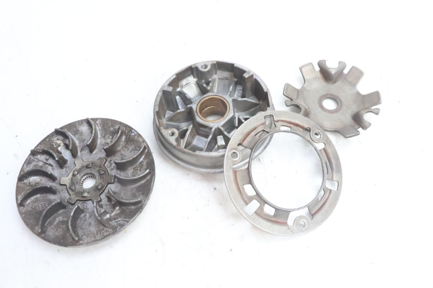 photo de VARIATEUR PEUGEOT KISBEE 2T 50 (2010 - 2017) - Détail de la pièce