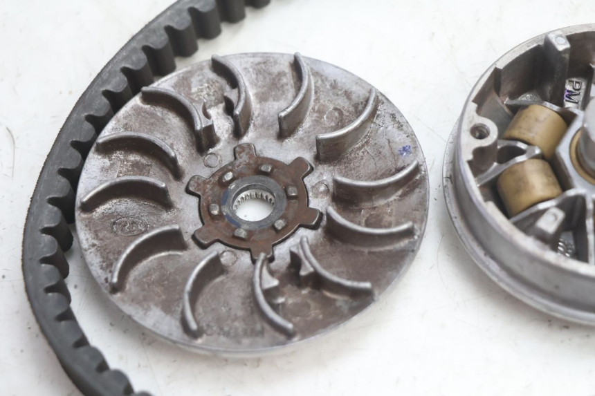 photo de VARIATEUR PEUGEOT KISBEE 2T 50 (2010 - 2017) - Pièce contrôlée