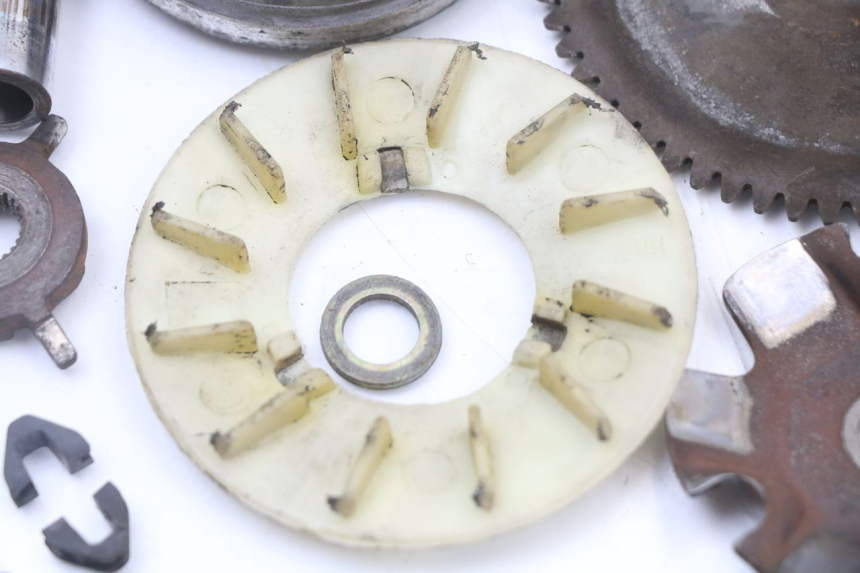 photo de VARIATEUR PEUGEOT KISBEE 4T 50 (2018 - 2022) - Vue d’ensemble