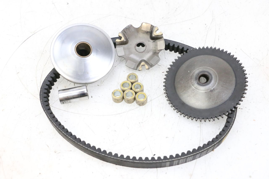 photo de VARIATEUR PEUGEOT KISBEE 4T 50 (2018 - 2022) - Points de fixation