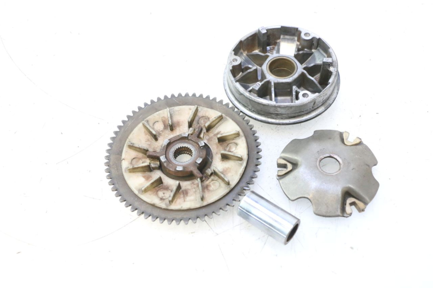 photo de VARIATEUR PEUGEOT KISBEE 4T 50 (2010 - 2017) - Points de fixation