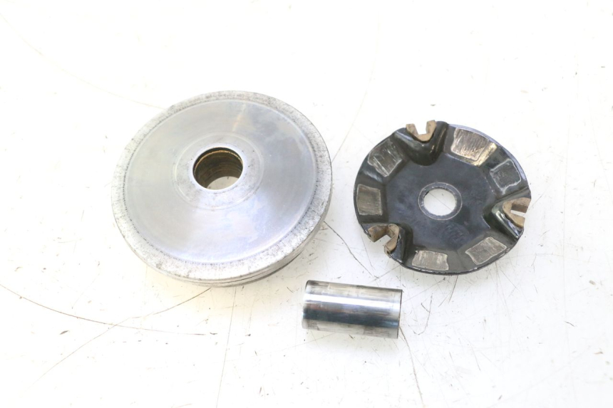 photo de VARIATEUR PEUGEOT KISBEE 4T 50 (2018 - 2022) - Gros plan technique