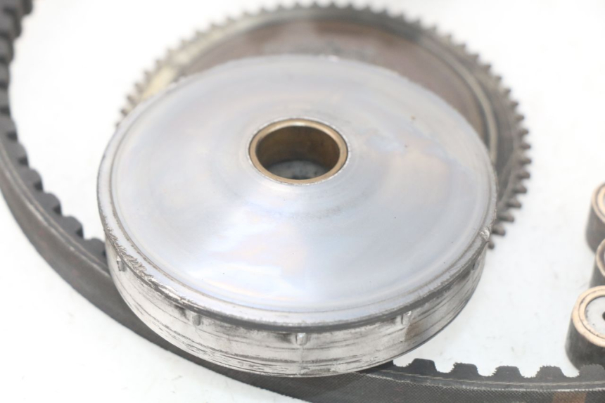 photo de VARIATEUR PIAGGIO LIBERTY 4T 50 (2009 - 2015) - Zoom état d’usage