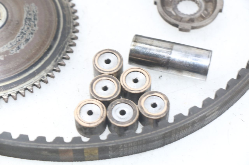 photo de VARIATEUR PIAGGIO LIBERTY 4T 50 (2009 - 2015) - Vue d’ensemble