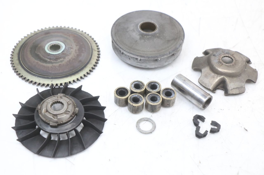 photo de VARIATEUR PIAGGIO LIBERTY 4T 50 (2018 - 2021) - Autre angle de vue