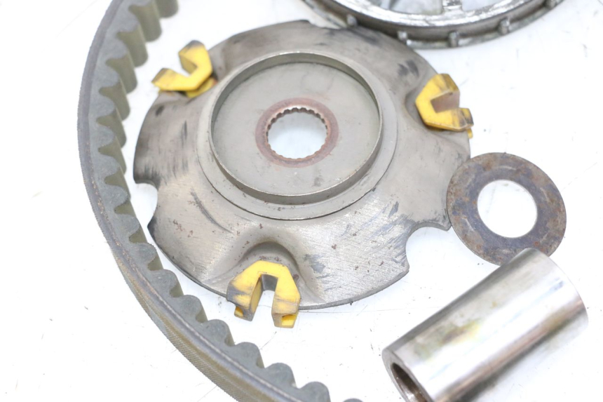 photo de VARIATEUR PIAGGIO LIBERTY 125 (1998 - 2008) - Détails caractéristiques