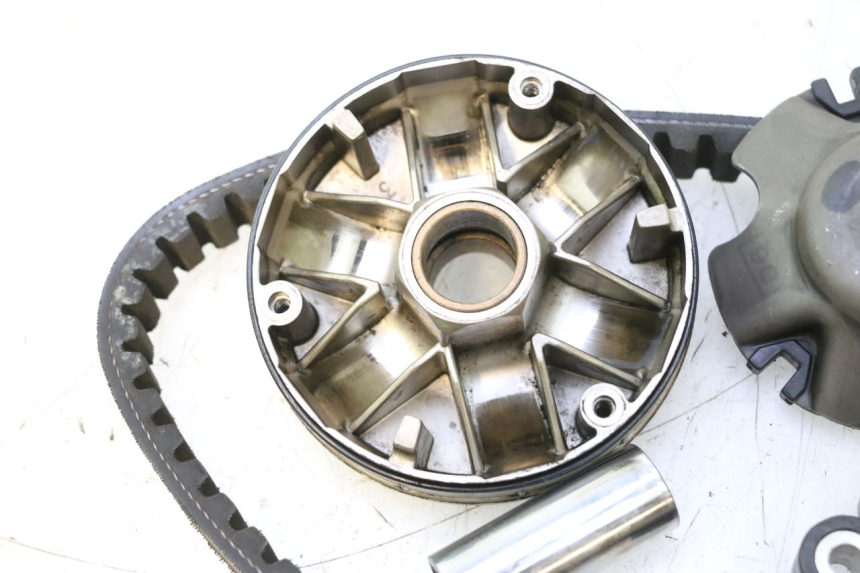 photo de VARIATEUR PIAGGIO LIBERTY 50 (1998 - 2003) - Focus structure