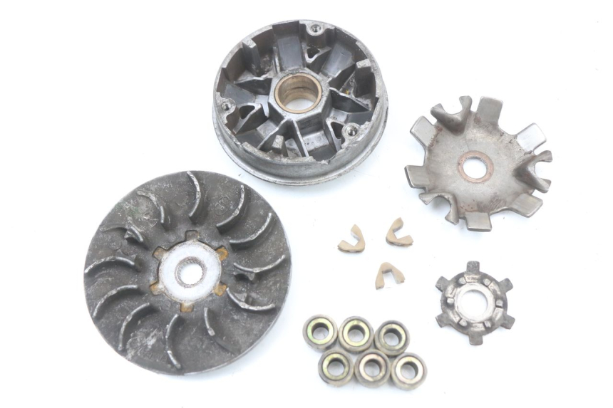 photo de VARIATEUR PEUGEOT LUDIX 50 (2008 - 2017) - Gros plan technique