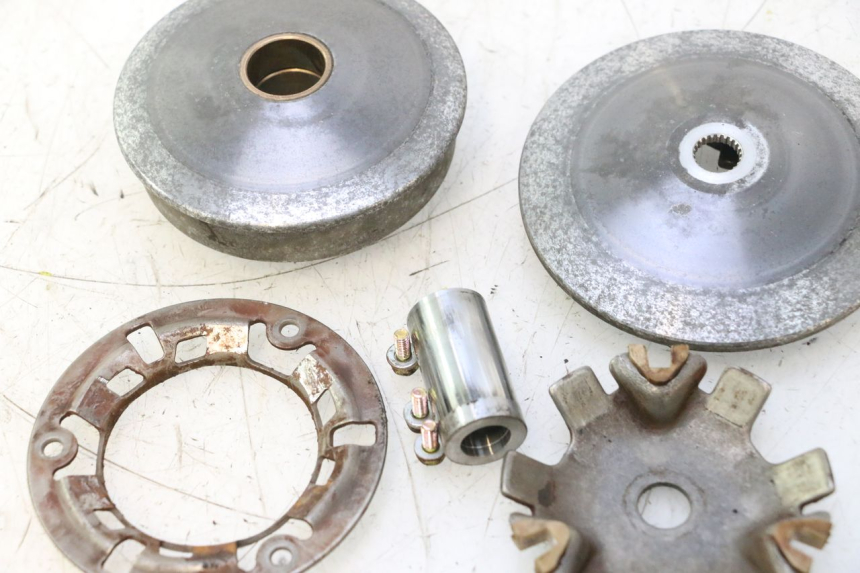 photo de VARIATEUR PEUGEOT LUDIX PRO 2T 50 (2010 - 2017) - Vue d’ensemble