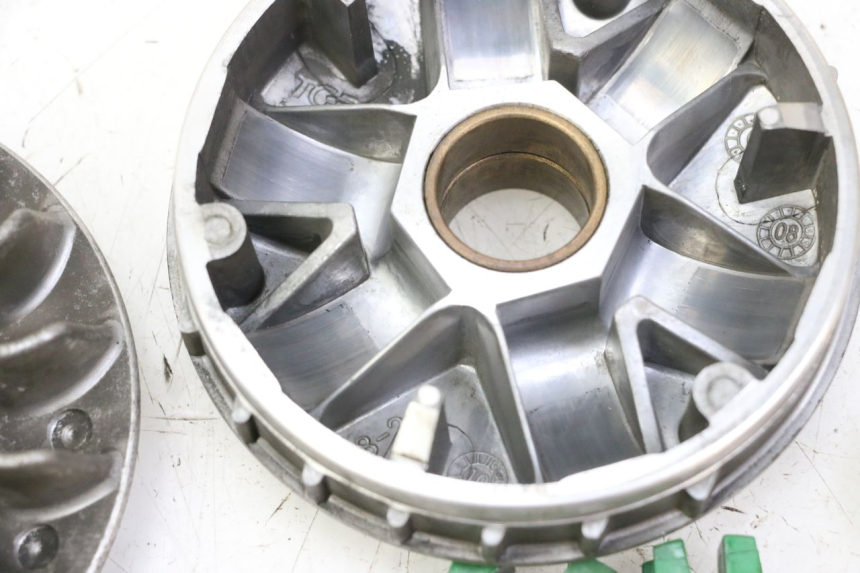 photo de VARIATEUR PIAGGIO MP3 LT 300 (2010 - 2016) - Marquages et références