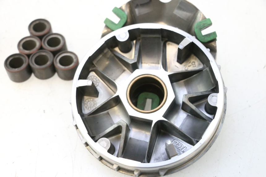 photo de VARIATEUR PIAGGIO MP3 LT 300 (2010 - 2016) - État de surface
