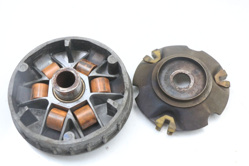 photo de VARIATEUR PIAGGIO MP3 125 (2006 - 2014) - Gros plan technique