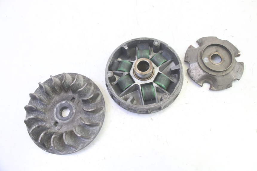 photo de VARIATEUR PIAGGIO MP3 RL 250 (2006 - 2010) - Zoom état d’usage