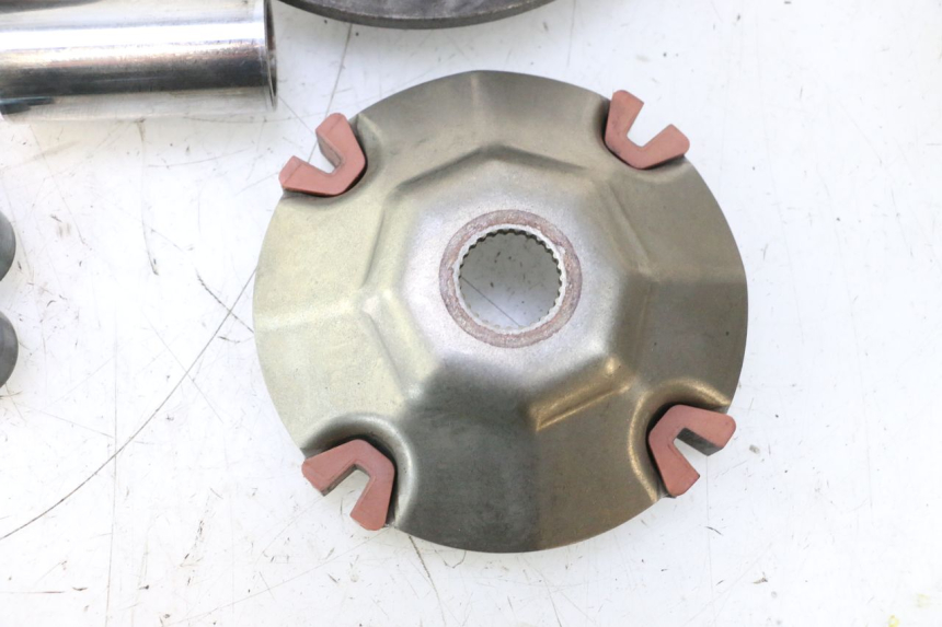photo de VARIATEUR PIAGGIO MP3 500 (2016 - 2018) - Gros plan technique