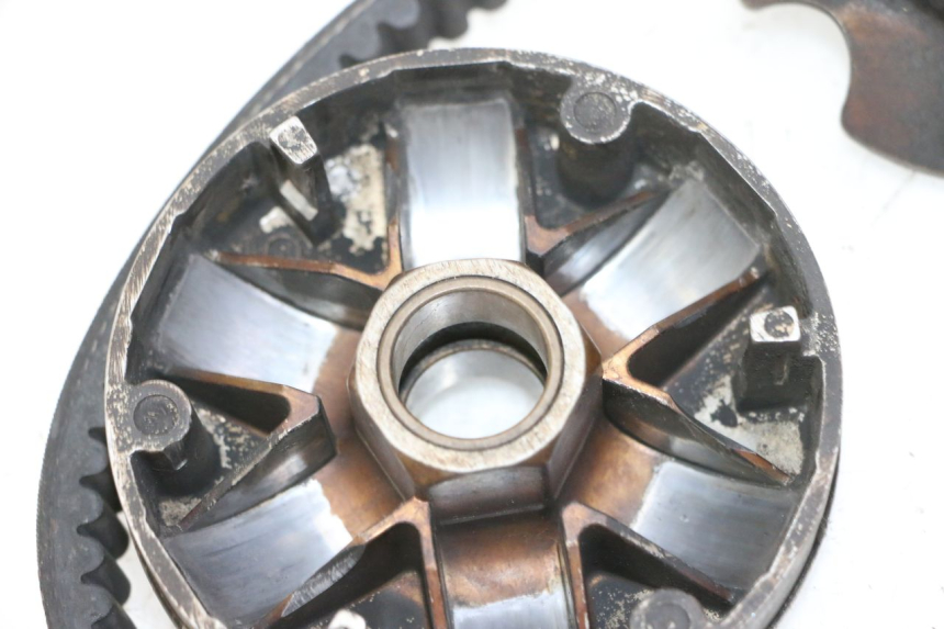 photo de VARIATEUR PIAGGIO NEW TYPHOON 50 (2010 - 2017) - État de surface