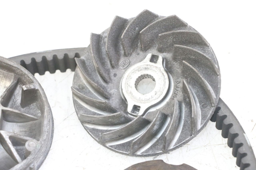 photo de VARIATEUR GILERA NEXUS 125 (2009 - 2013) - Détails caractéristiques