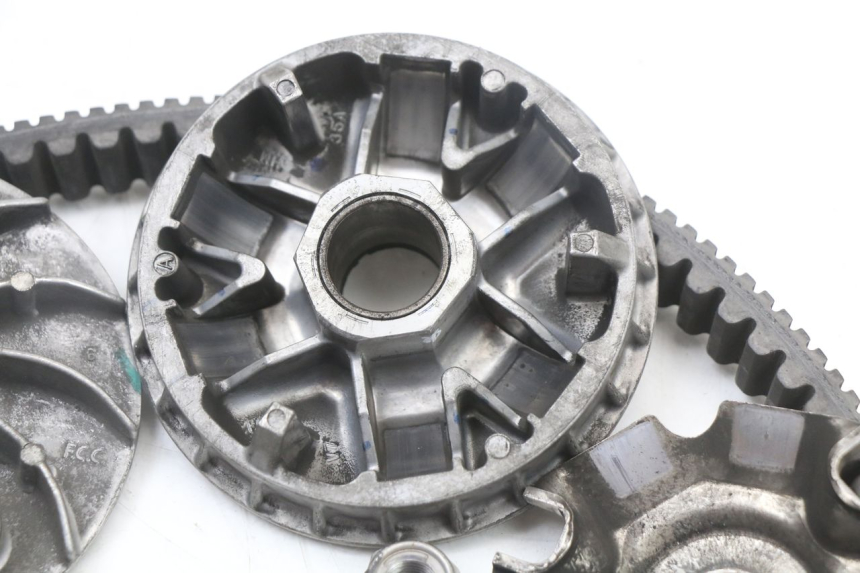 photo de VARIATEUR HONDA PCX (JF47) 125 (2012 - 2013) - Autre angle de vue