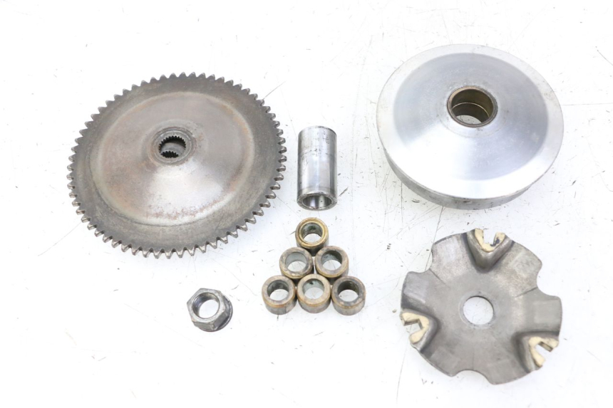 photo de VARIATEUR PEUGEOT KISBEE 4T 50 (2010 - 2017) - Points de fixation