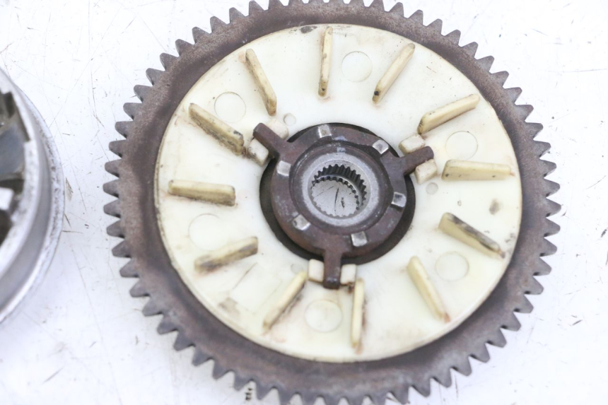 photo de VARIATEUR PEUGEOT KISBEE 4T 50 (2010 - 2017) - État de surface