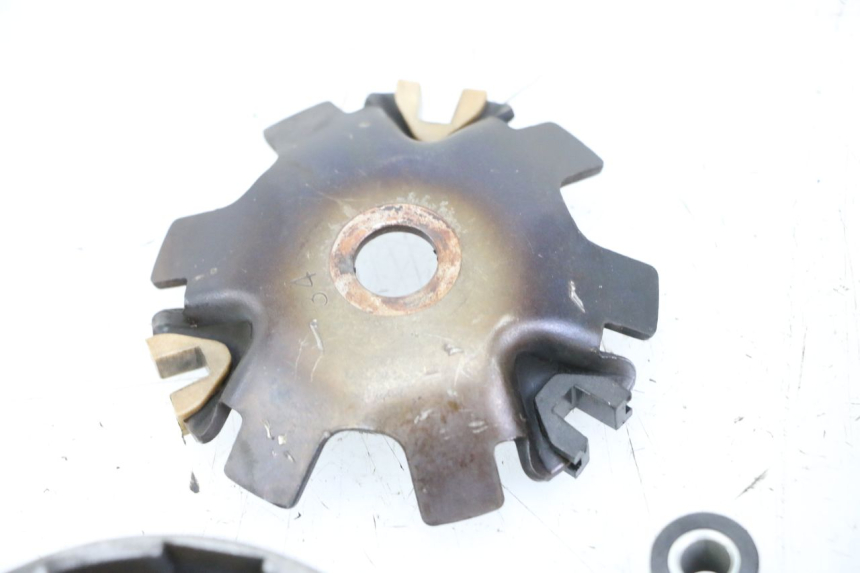 photo de VARIATEUR PEUGEOT TKR TREKKER FURIOUS 50 (2005 - 2014) - État de surface