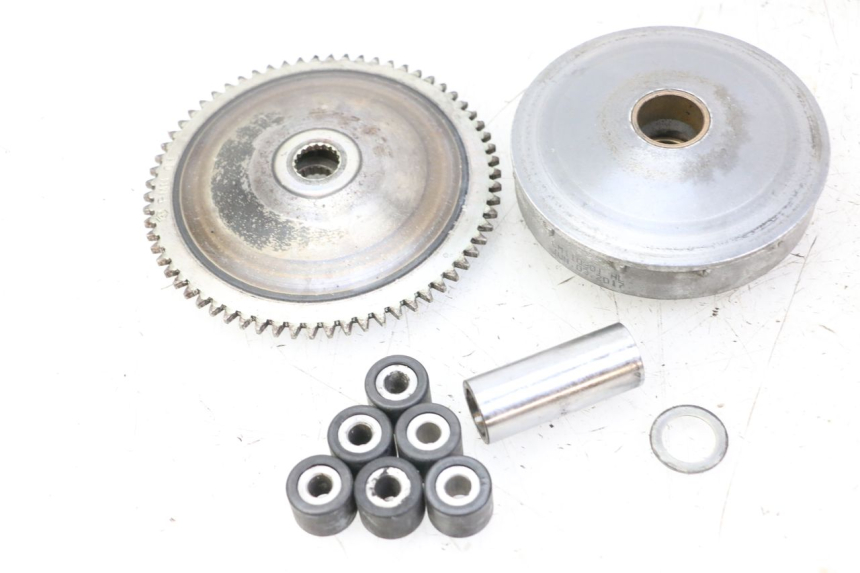 photo de VARIATEUR PIAGGIO ZIP 4T 50 (2018 - 2020) - Points de fixation