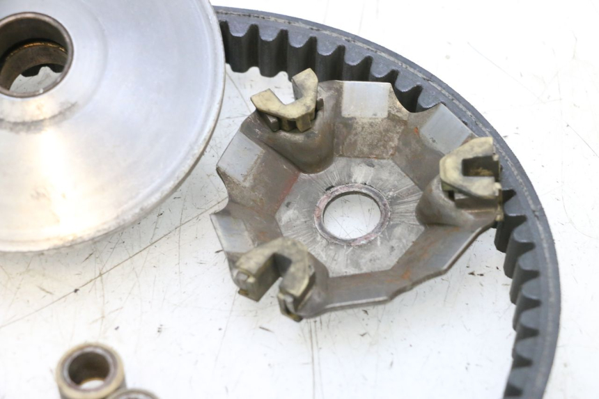 photo de VARIATEUR PEUGEOT SATELIS COMPRESSOR K15 125 (2006 - 2009) - Autre angle de vue