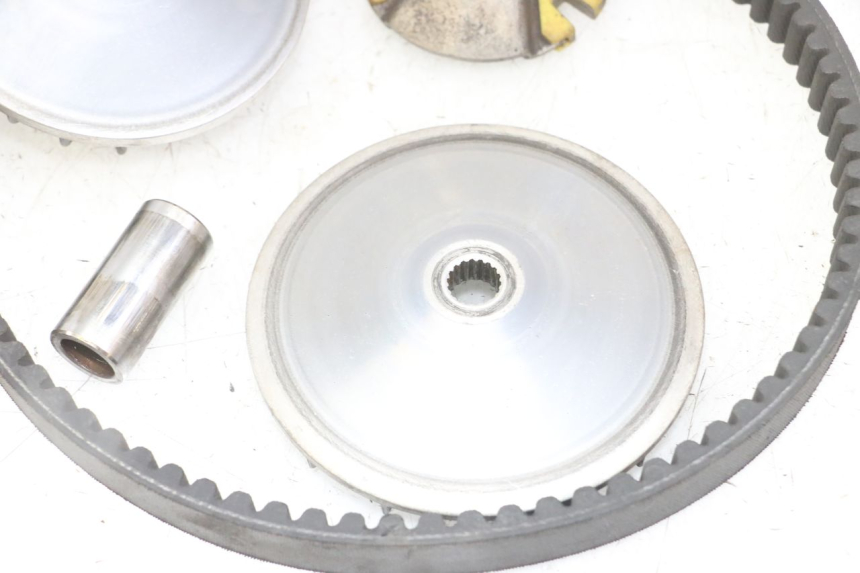 photo de VARIATEUR PEUGEOT SATELIS 125 (2013 - 2018) - Autre angle de vue