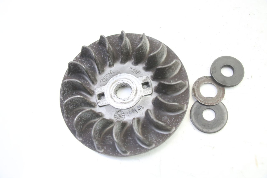 photo de VARIATEUR PEUGEOT SATELIS 250 (2006 - 2012) - Vue d’ensemble