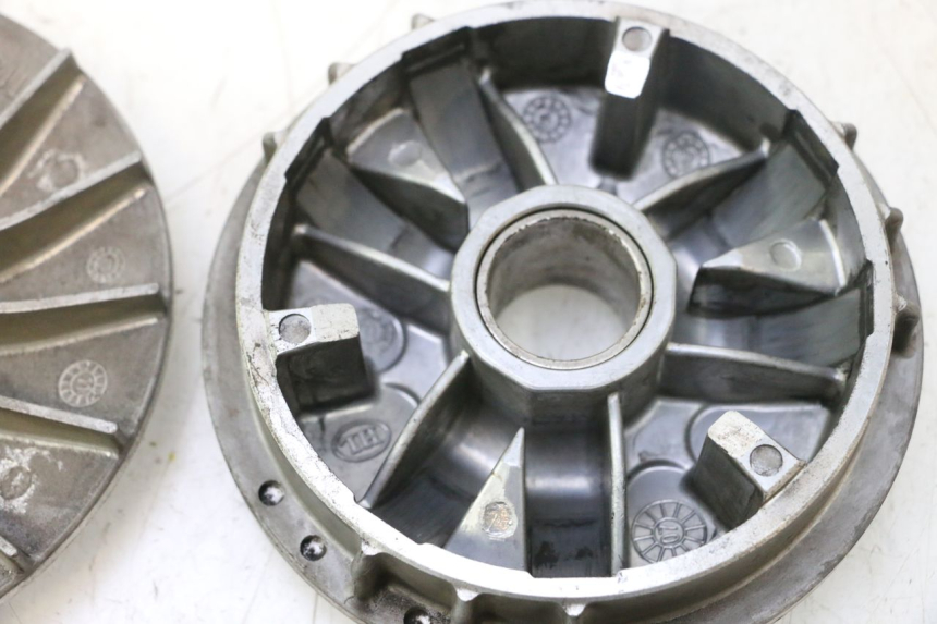 photo de VARIATEUR PEUGEOT SATELIS 125 (2013 - 2018) - Détails caractéristiques