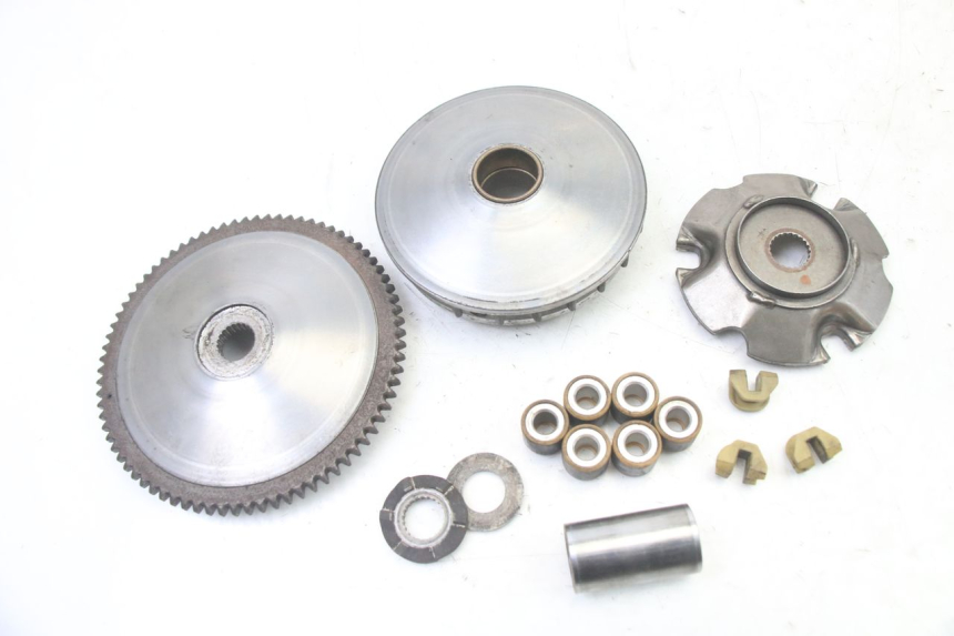 photo de VARIATEUR APRILIA SCARABEO GT TOURING 125 (1999 - 2005) - Détail de la pièce