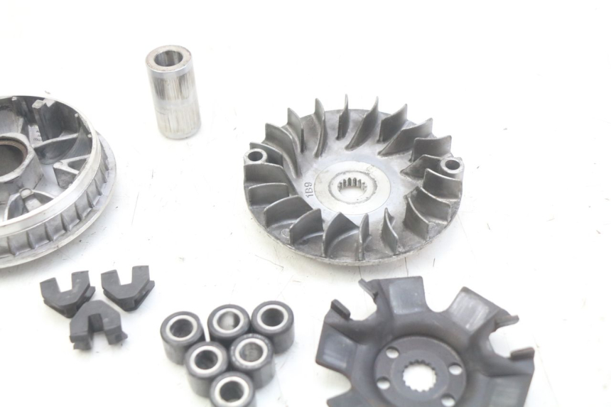 photo de VARIATEUR MBK SKYCRUISER 125 (2006 - 2009) - Gros plan technique