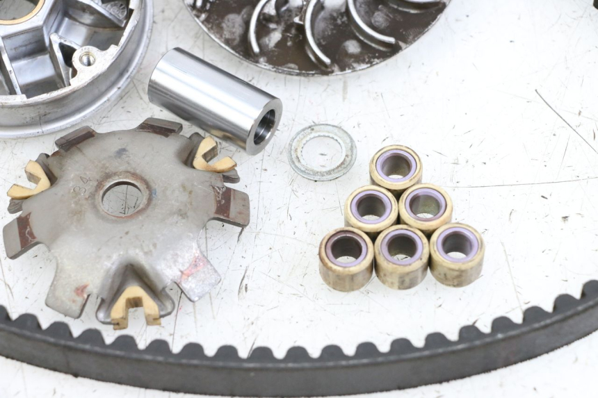 photo de VARIATEUR PEUGEOT SPEEDFIGHT 4 2T 50 (2015 - 2019) - Points de fixation