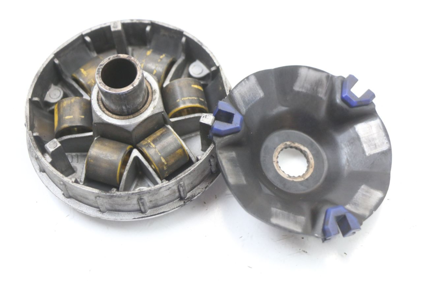 photo de VARIATEUR APRILIA SR CARB LC 2T 50 (2004 - 2012) - Gros plan technique