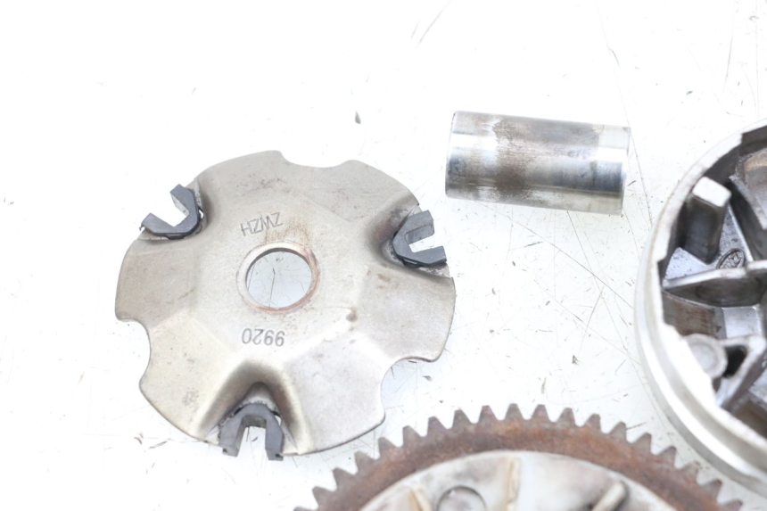 photo de Variateur VASTRO STREET X 4T 50 (2016 - 2021) - Points de fixation