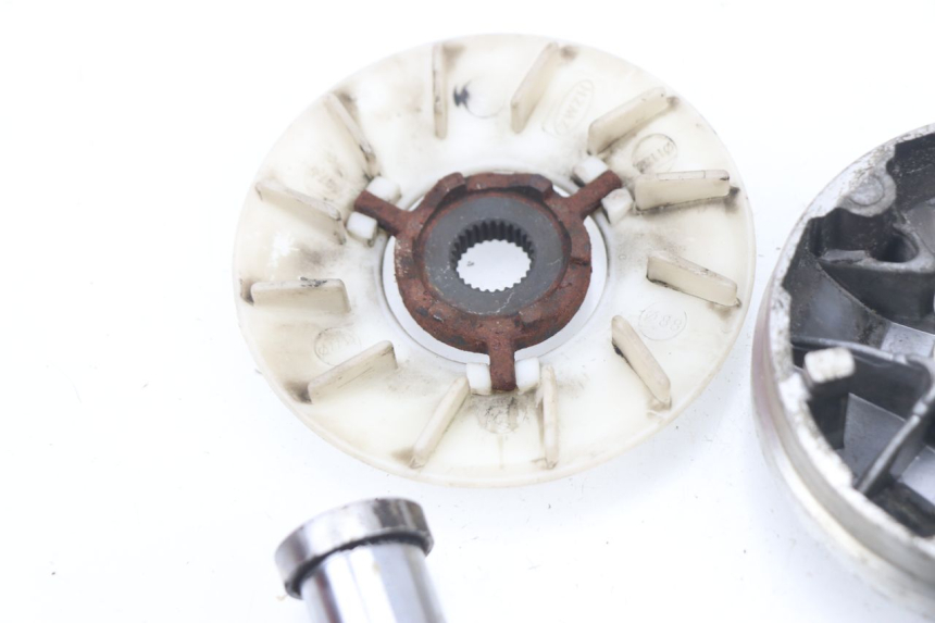 photo de VARIATEUR JM MOTORS SUNNY 50 (2017 - 2020) - Points de fixation