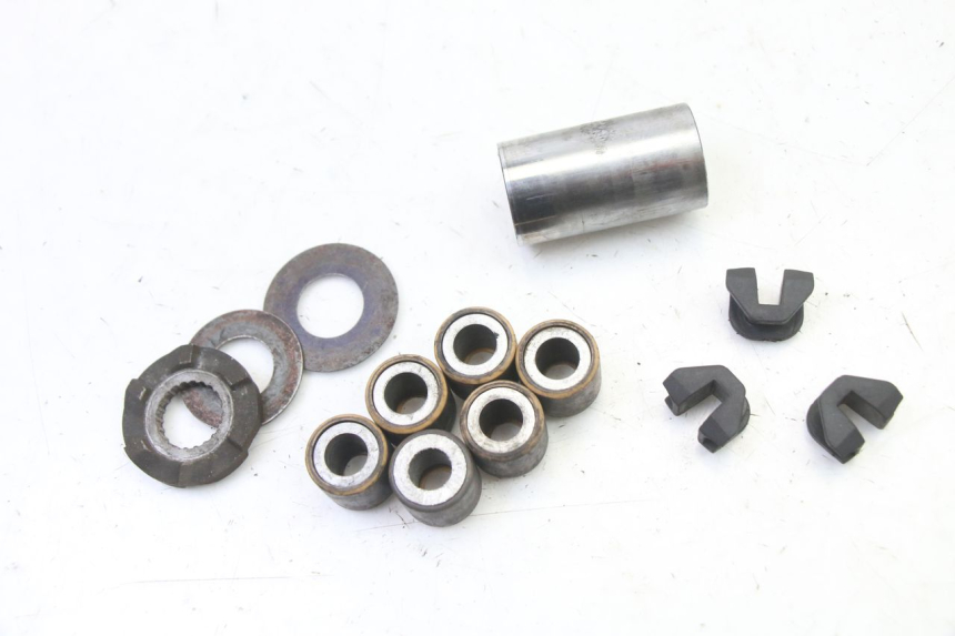 photo de VARIATEUR PIAGGIO SUPER LX 125 (2000 - 2003) - Vue d’ensemble