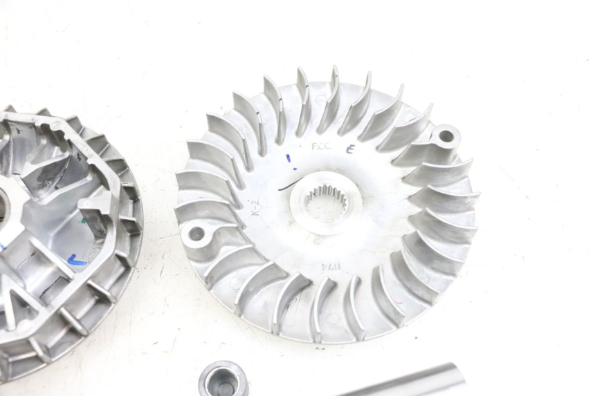 photo de VARIATEUR YAMAHA TRICITY 300 (2020 - 2024) - Détails caractéristiques