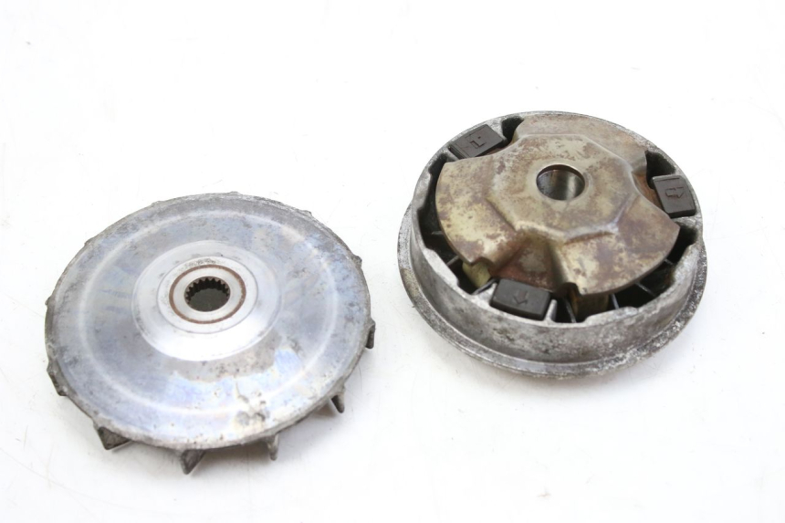 photo de VARIATEUR PEUGEOT TWEET 125 (2010 - 2017) - Angle alternatif