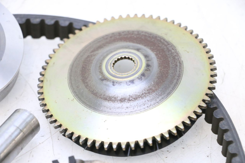 photo de VARIATEUR PIAGGIO TYPHOON 50 (2000 - 2009) - État de surface