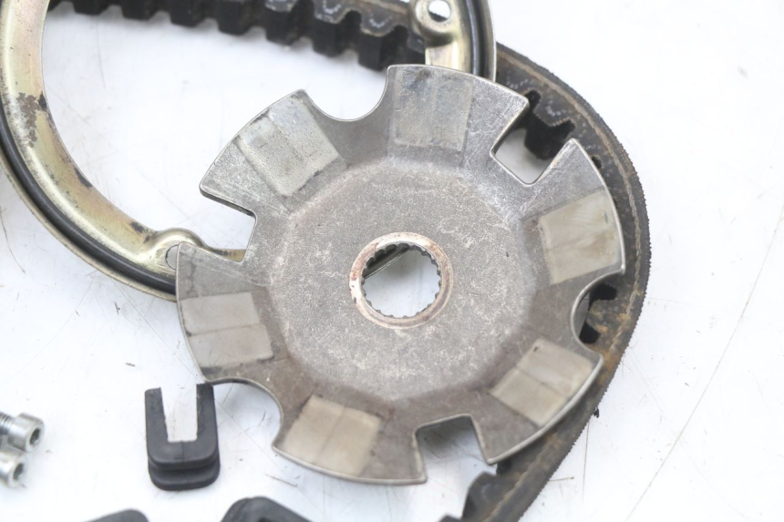 photo de VARIATEUR PIAGGIO TYPHOON 80 (1994 - 1997) - Points de fixation