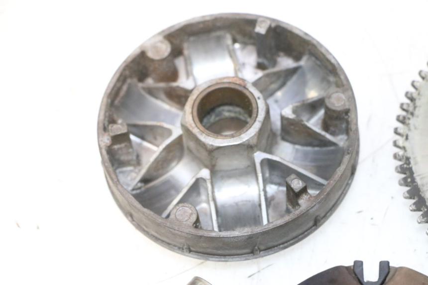 photo de VARIATEUR PIAGGIO VESPA LX 2T 50 (2005 - 2013) - Vue rapprochée