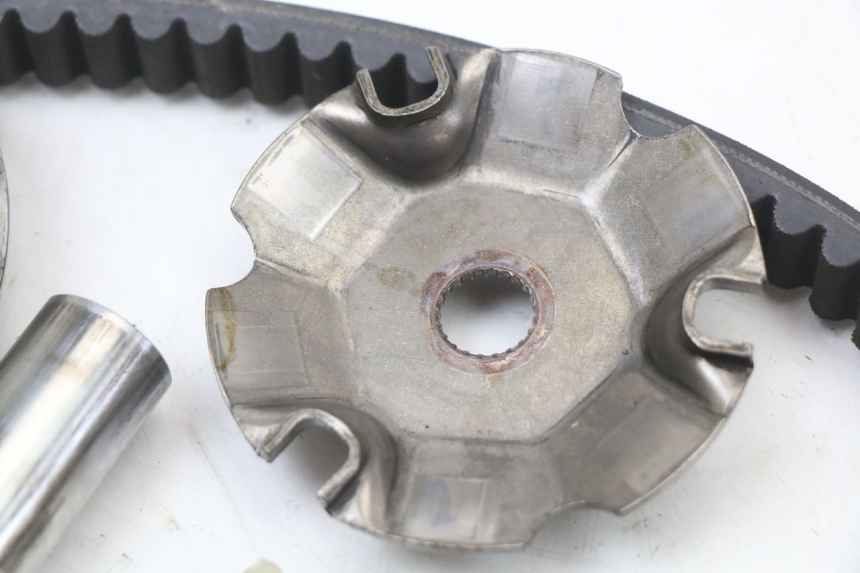 photo de VARIATEUR PIAGGIO VESPA LX 125 (2005 - 2010) - Points de fixation