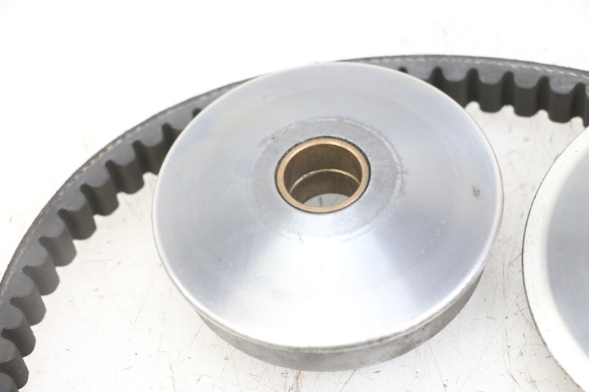 photo de VARIATEUR PEUGEOT VIVACITY NEW 2T 50 (2008 - 2017) - Gros plan technique