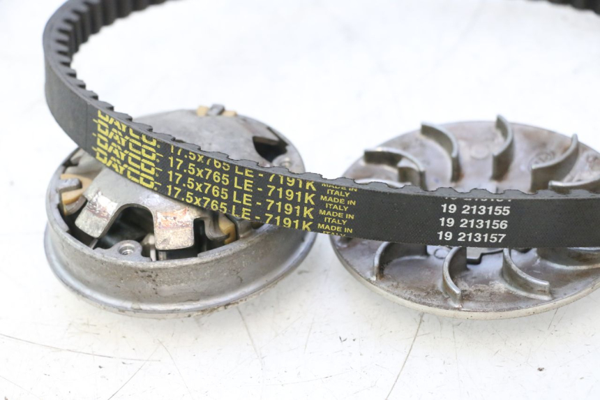 photo de VARIATEUR PEUGEOT VIVACITY NEW 2T 50 (2008 - 2017) - Zoom état d’usage