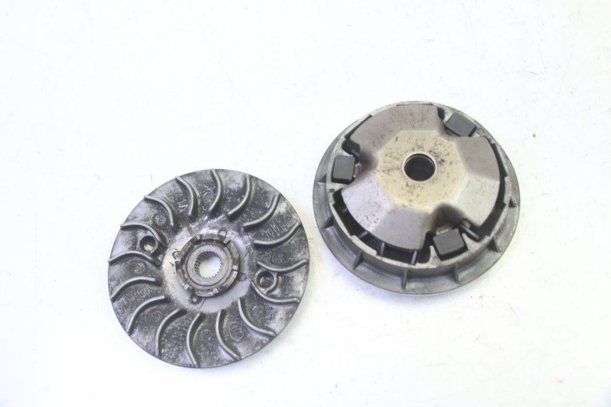 photo de VARIATEUR PEUGEOT VIVACITY NEW 4T 50 (2008 - 2017) - Zoom état d’usage