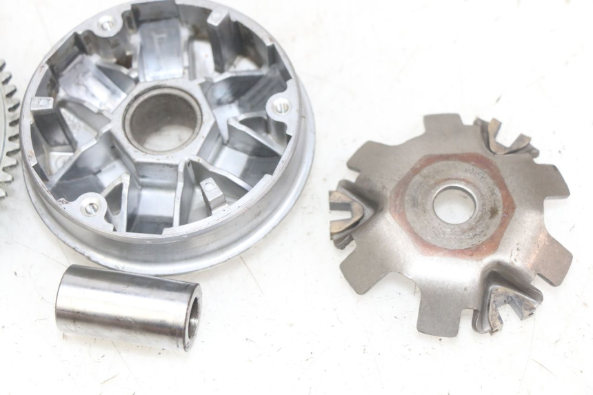 photo de VARIATEUR PEUGEOT VIVACITY 50 (2004 - 2009) - Marquages et références