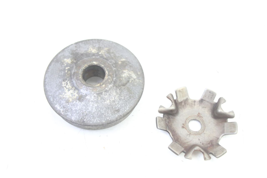 photo de VARIATEUR PEUGEOT VIVACITY 50 (2004 - 2009) - Gros plan technique