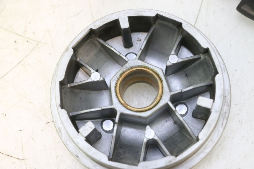 photo de VARIATEUR PEUGEOT VIVACITY 50 (1998 - 2003) - Zoom état d’usage