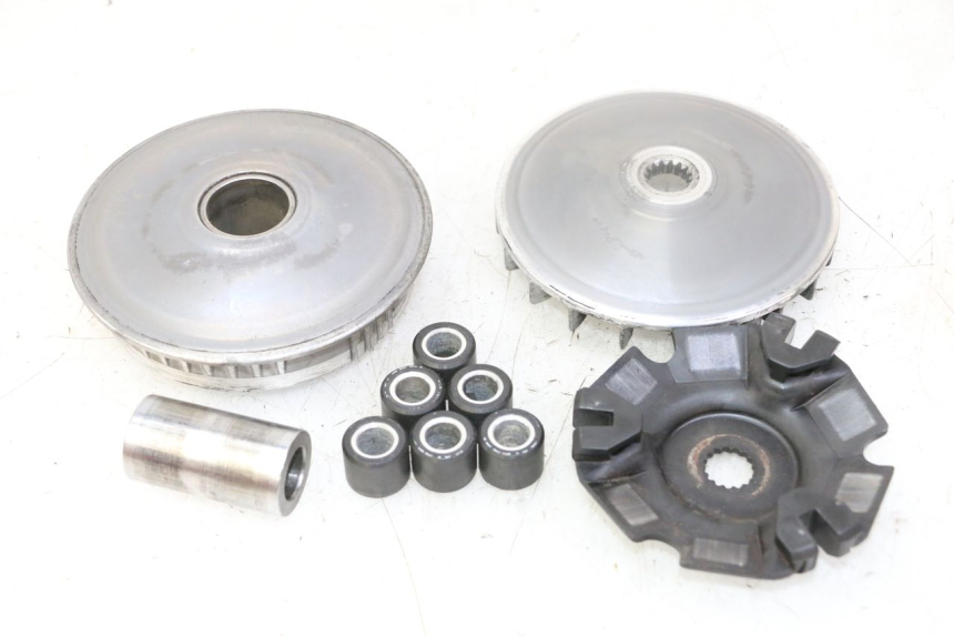 photo de VARIATEUR YAMAHA X-MAX XMAX 125 (2010 - 2013) - Points de fixation